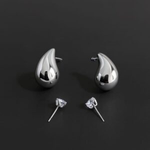 Teardrop Earring